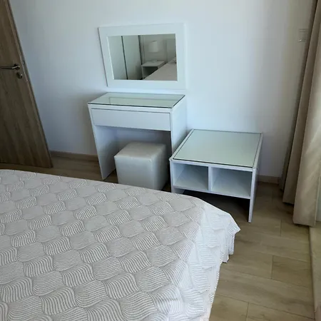 Kabakum Infinity Apartment Warna